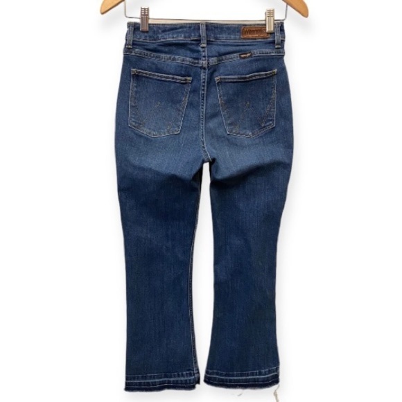 Wrangler 2 High Rise Kick Flare Jeans Womens Release Hem Stretch Cropped - Picture 3 of 13